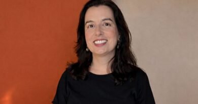 Historiadora toma posse na ACADIL