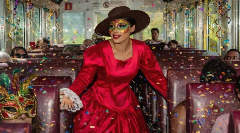 Trem da República oferece desconto de 20% e programação temática para o Carnaval