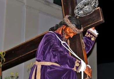Procissões começam neste final de semana Procissões começam neste final de semana