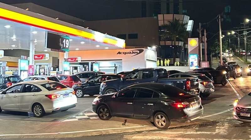 Medo de desabastecimento provoca corrida a postos de combustíveis em Itu